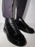 Alexander McQueen Oversized Black Lux Gloss - Image 2