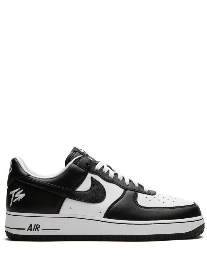 Nike Air Force 1 Low QS Terror Squad Blackout - Image 1