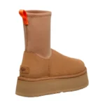 UGG Cassic Dipper Boot – Chestnut - Image 4