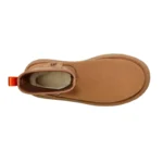 UGG Cassic Dipper Boot – Chestnut - Image 3